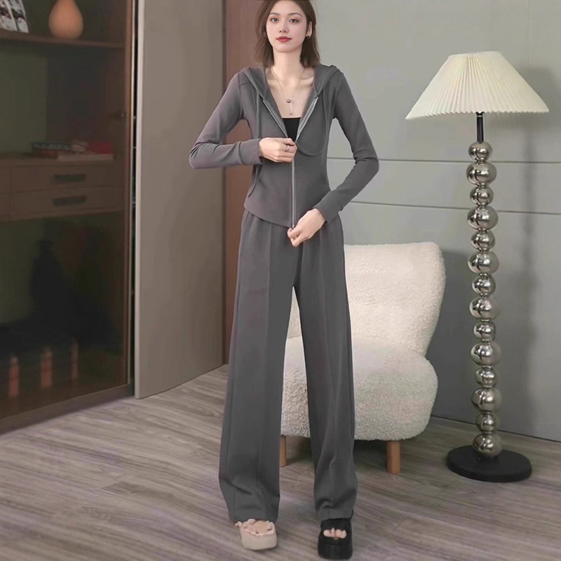 2026 Spring Casual Sports Suit for Petite Women Slim Fit Gray Short Jacket Top and Wide Leg Pants Two-Piece Set