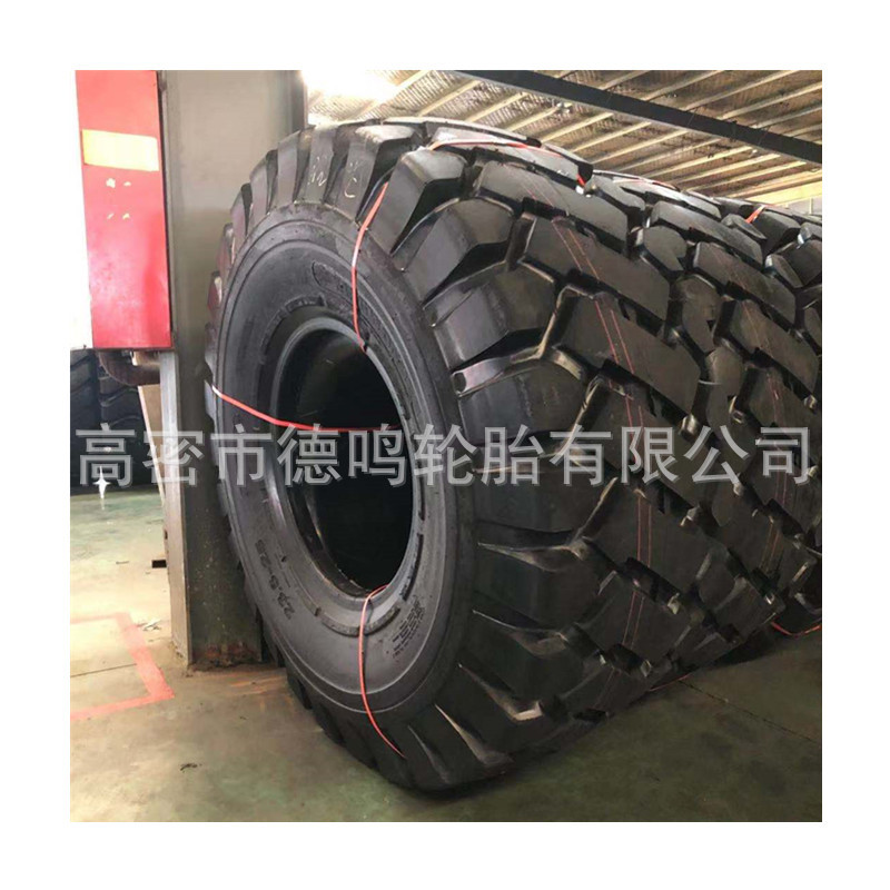 Suministro de cargadores de camiones volquete con forma especial 37,25-35 neumáticos de ingeniería