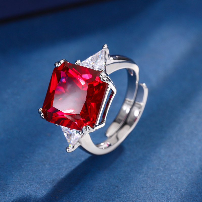 Zhuang Sheng joyas fondo de cobre chapado en oro esmeralda artificial red gang Yuhao con incrustaciones cuadrado 12*12 anillo de la vendimia para las mujeres