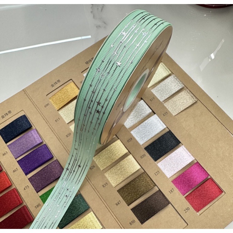 Explosiones transfronterizas estrellas de fijación en caliente galvanizado DIY arco de regalo de fiestas decoración cinta accesorios de ropa