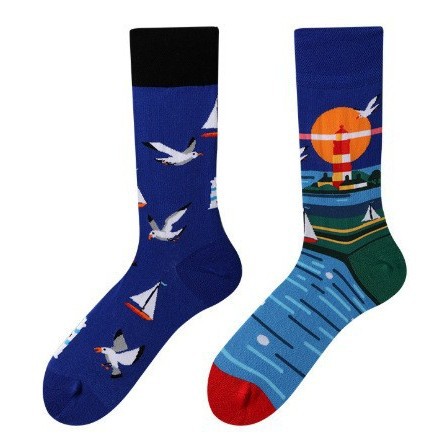 CrazySox calcetines de marea asimétricos originales AB diseño de estilo ins hombres y mujeres personalidad dibujos animados calcetines de algodón de tubo medio creativo