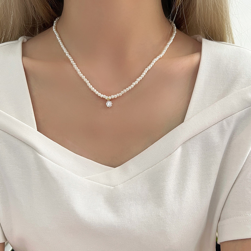 レトロパールネックレス、ライトラグジュアリー、文学的で芸術的なニッチデザイン、ハイエンドダイヤモンドペンダント、鎖骨チェーン、ハイエンドネックレス卸売|undefined