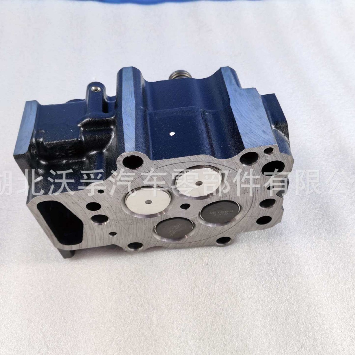 Suitable for Scania Engine Cylinder Head Dc13 2452544