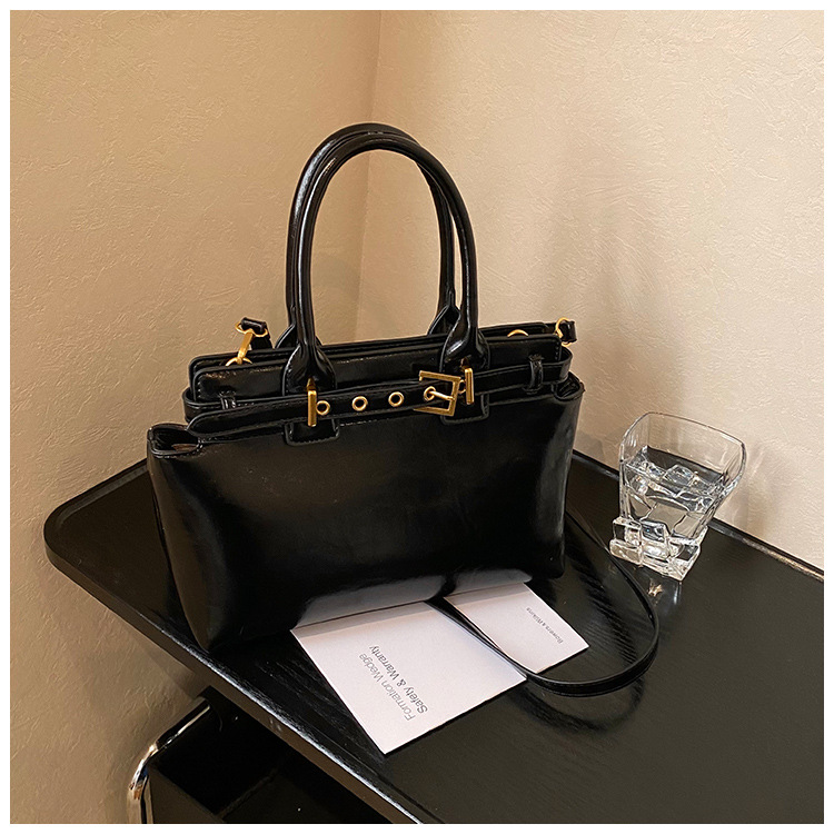 Otoño y invierno de 2024 nuevo bolso de mano de moda casual bolso de mochila de mujer retro de alta calidad bolso de viaje de gran capacidad