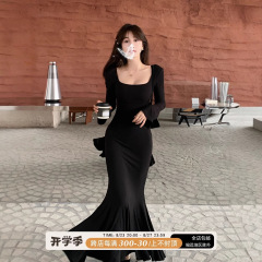 愉悦愉悦方领长袖鱼尾包臀连衣裙女早秋气质修身步步生莲长裙女装