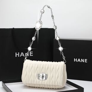 ��Ƥб���Ů����2025�����¿�������Ƥ���朗l�μ�����ŮС����