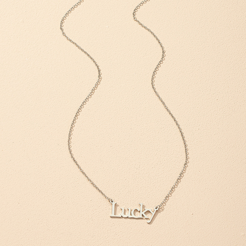 New Fashion Lucky Necklace display picture 5