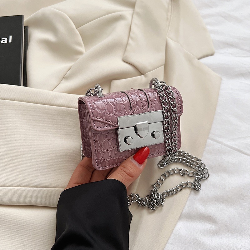 Nicho de moda mini cadena bolso de mujer 2026 nuevo bolso cuadrado simple diario bolso de tela de mujer