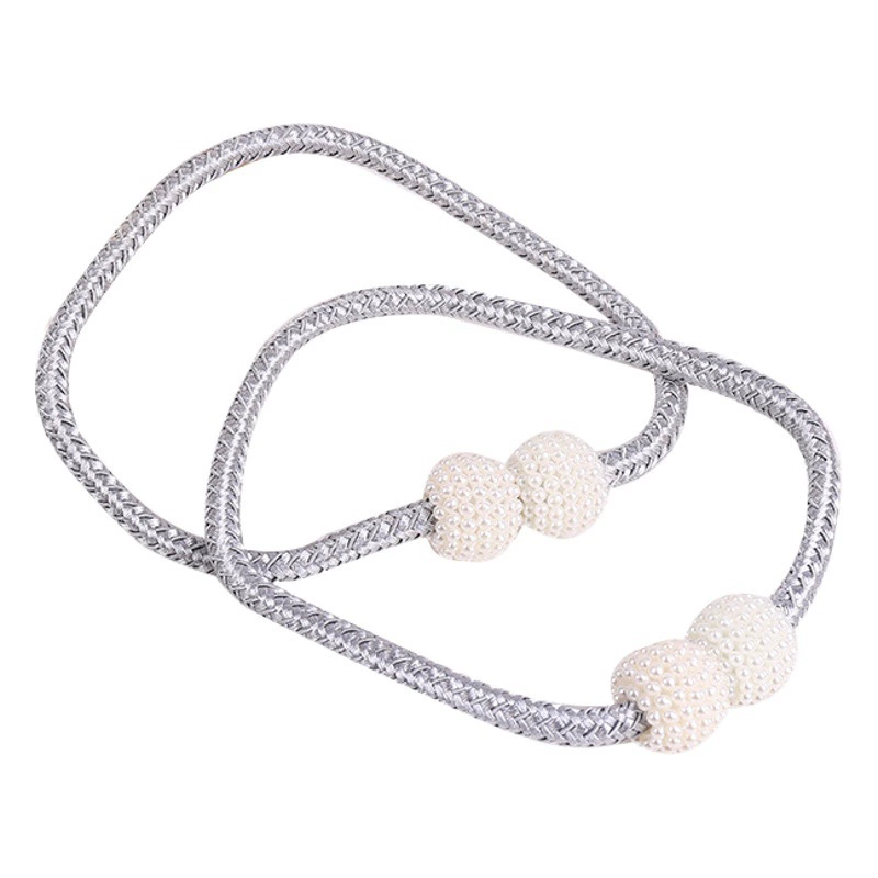 Окрашенные шторы с ремешками и ремешками