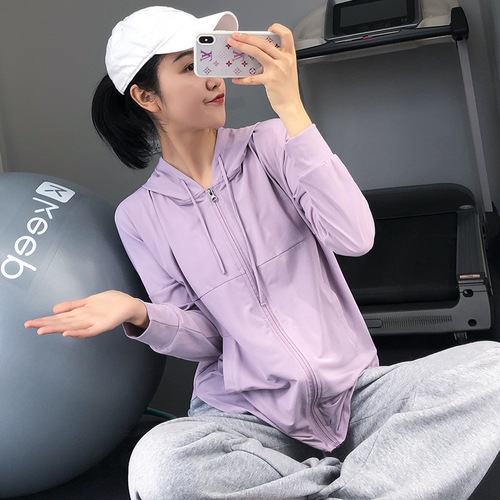 Women's Loose and Slimming Sport Jacket for 2024 Summer, Plus Size Casual Running Hooded Sweater for Yoga and Fitness Top