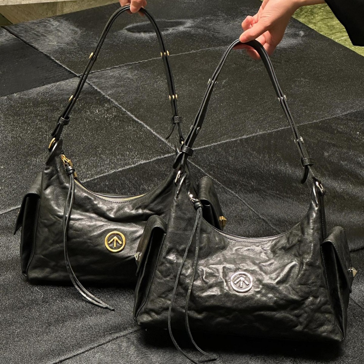 Women's Crossbody Bag Designer Retro Large Capacity Shoulder Bag_voghion.com