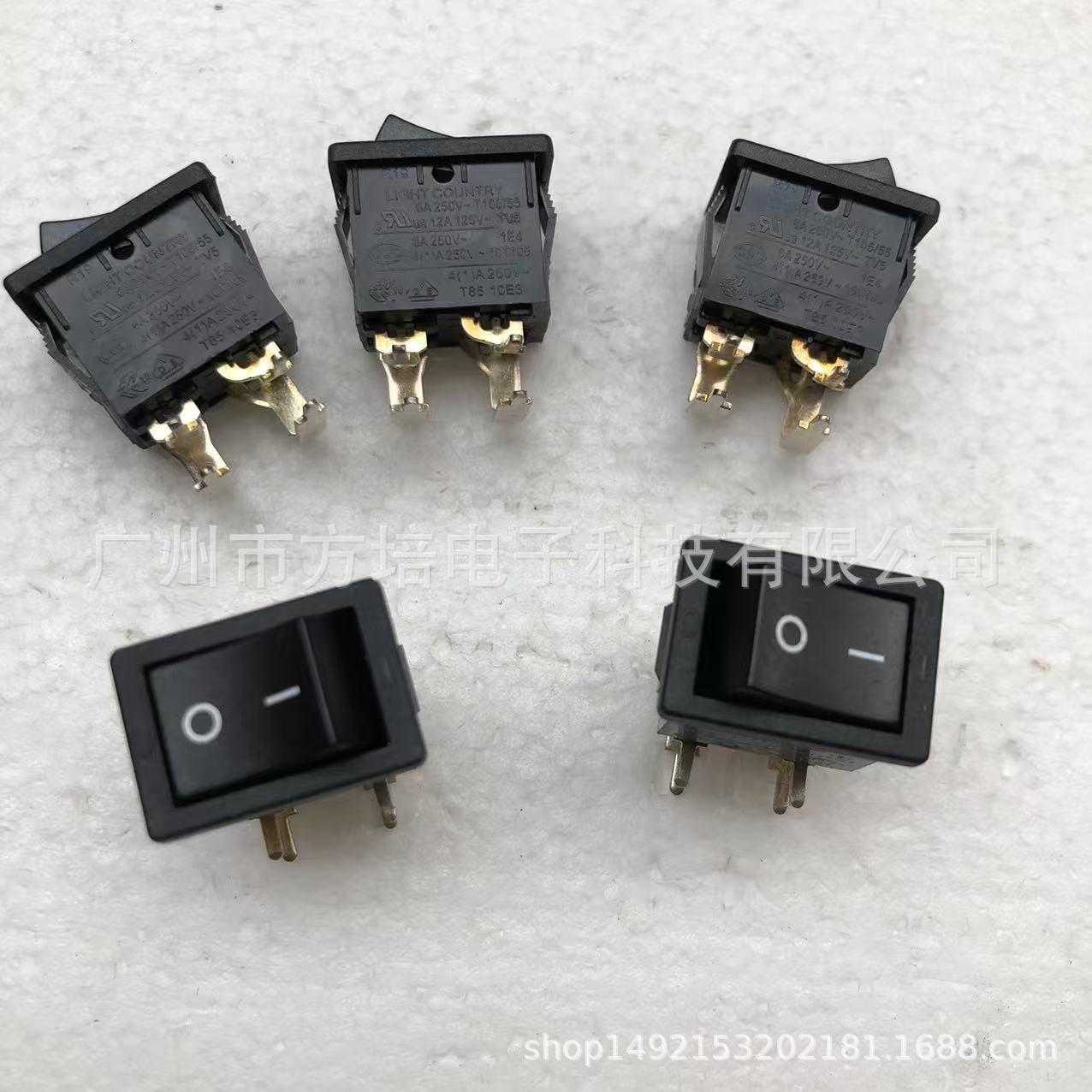 弯脚船型开关 台湾弯脚船型开关 四脚弯脚船型开关 R9D2KKFR00F2