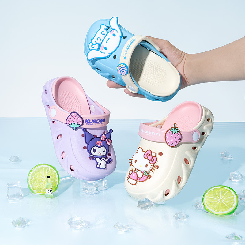 Sanrio Children's Slippers Summer Indoor Home Children's Non-Slip Beach Shoes Baby's Hole Shoes Girls' Sandals and Slippers