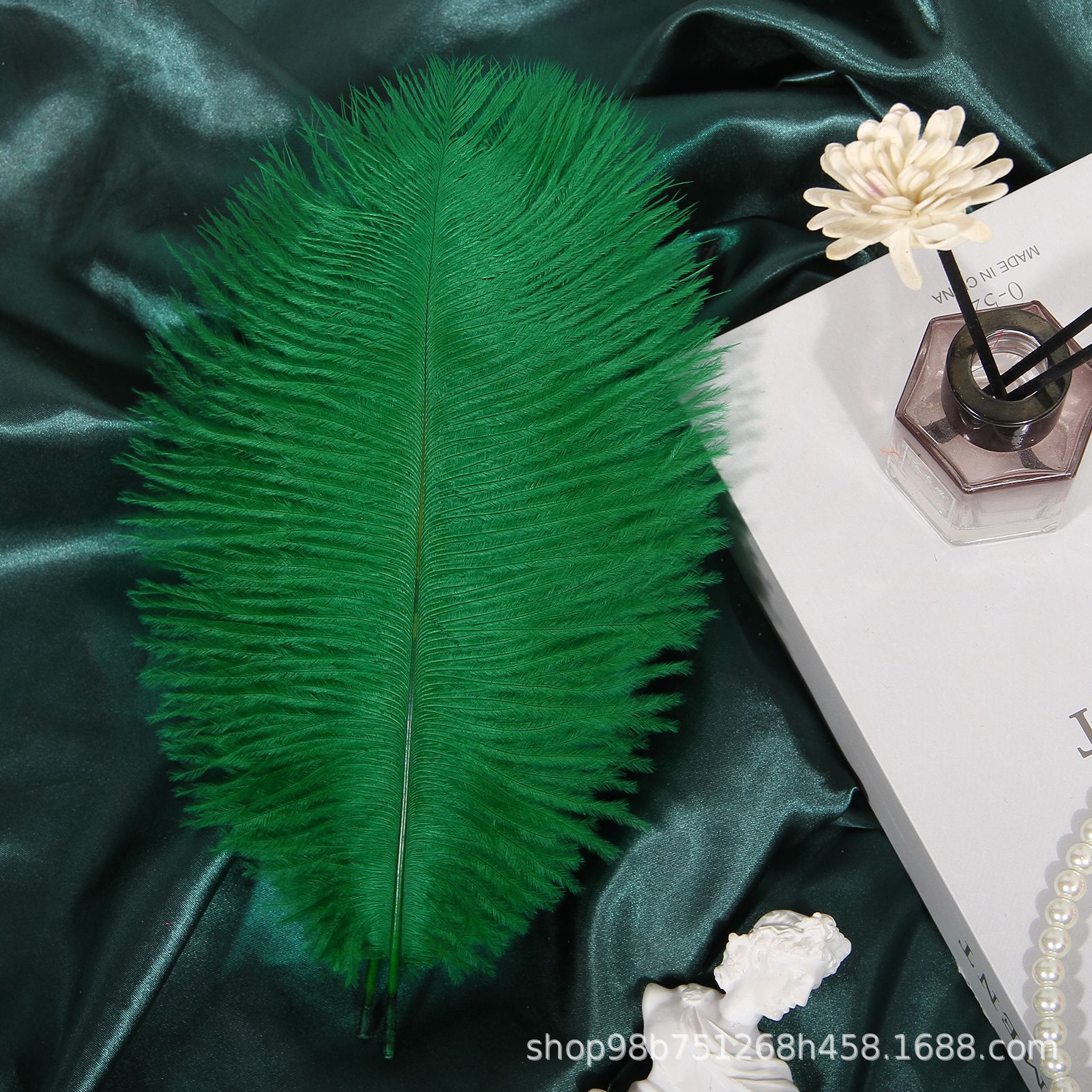 136 짙은 녹색 (20-25CM)