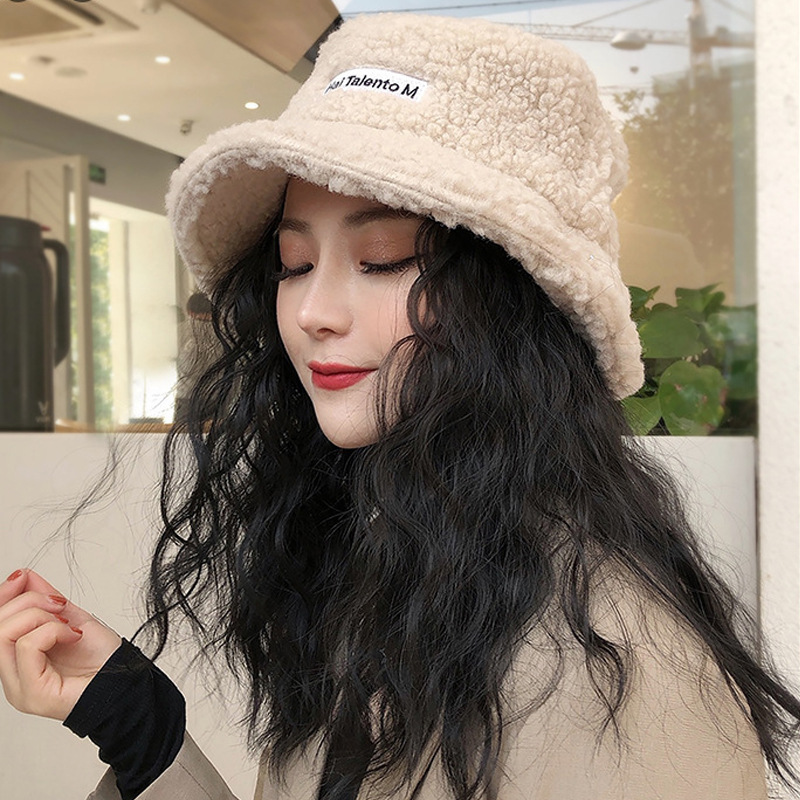渔夫帽女羊羔毛假发一体假发时尚中长玉米烫短羊毛卷发全头套