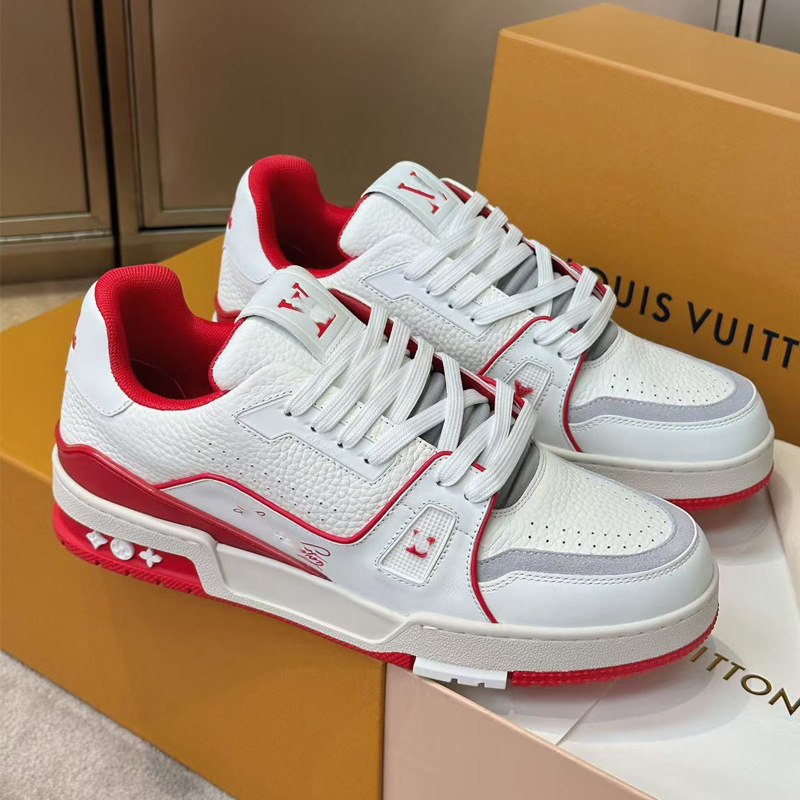 Zapatos de moda europeos Guangzhou de alta versión驴 entrenador zapatos deportivos ociosos de cuero universal para hombres y mujeres