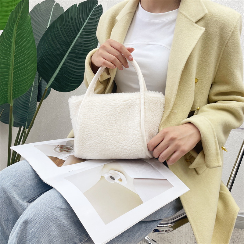 18A21D029EA56725D107A99822CE6F