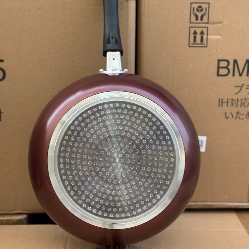 日本のブルードリルを輸出して、焼き鍋の家庭用フライパンの明火電磁ストーブの通用モデル28cmを貼り付けません。|undefined