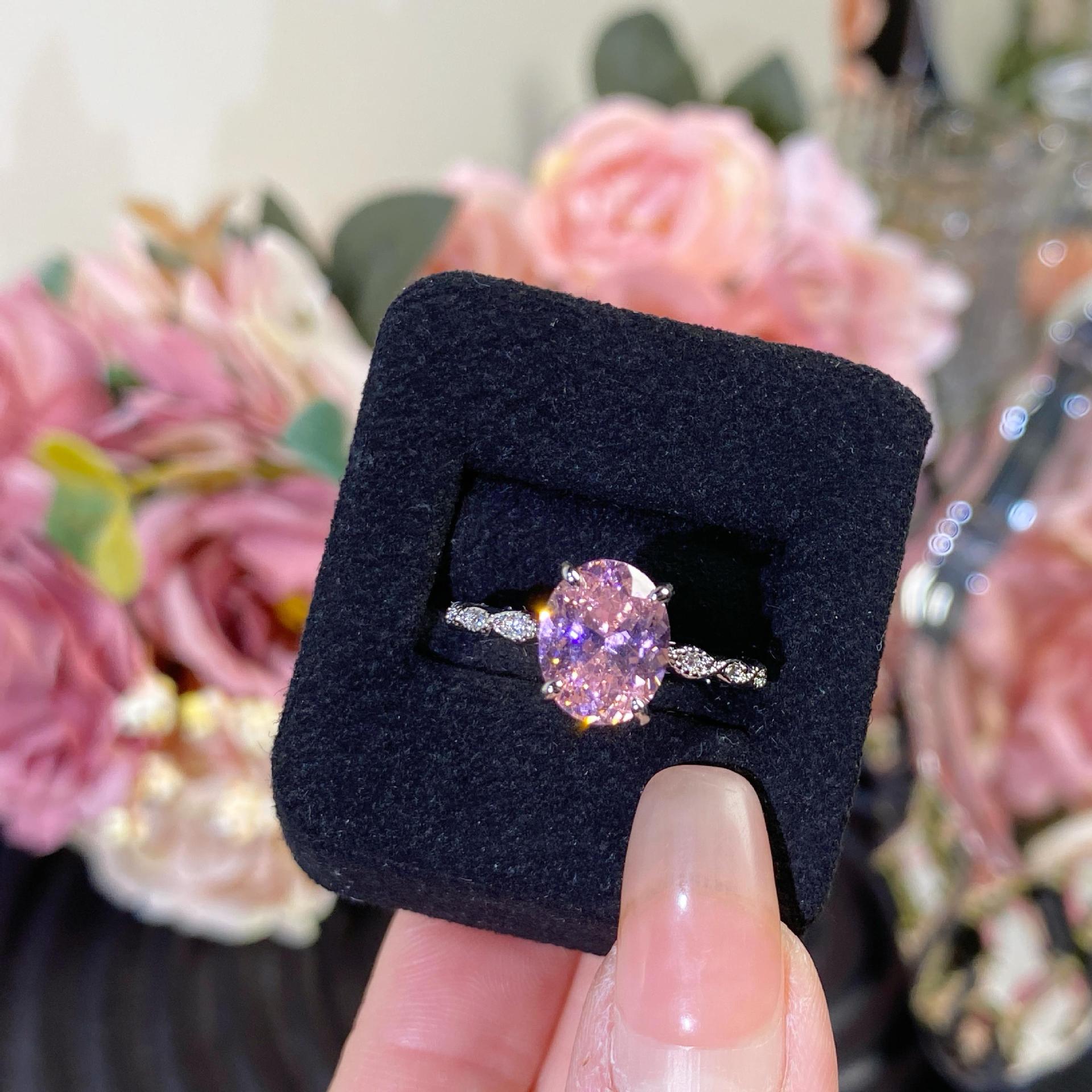 Women's Gemstone Ring With High Carbon Diamond Luxury Design_voghion.com