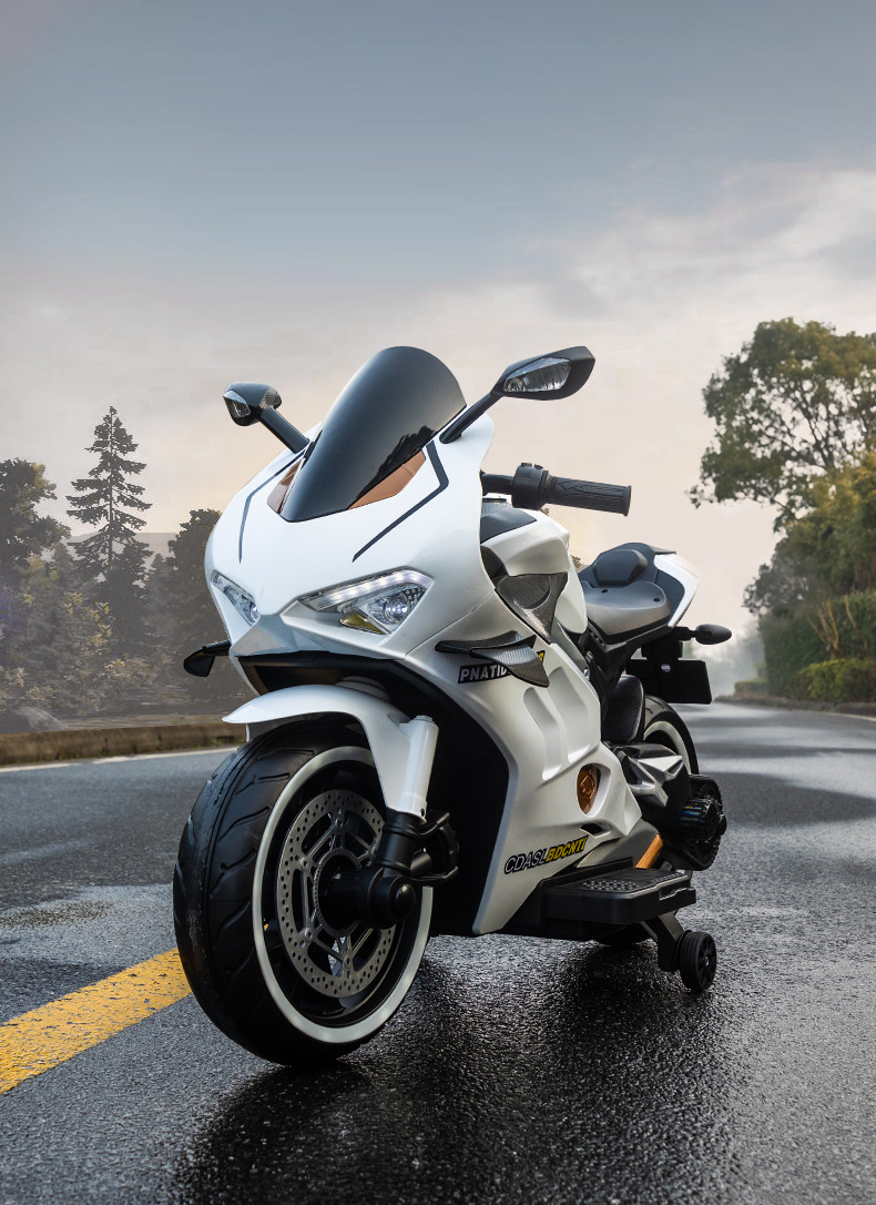 Coche eléctrico para niños Motocicleta autónoma para niños con rueda auxiliar Control remoto Motocicleta cochecito eléctrico al por mayor