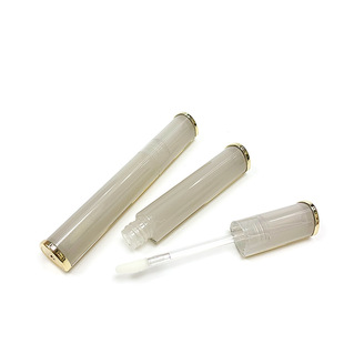 ���D������͸�����ʹ� 3CEͬ��Ƥ�ﴽ�Թ� Һ�w�ڼt����ƿ���b��