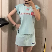 Новый костюм для бадминтона Yy JP Edition Shitian Qianyang тот же большой костюм для соревнований Motian Sport Wild Flying рукава с короткими рукавами