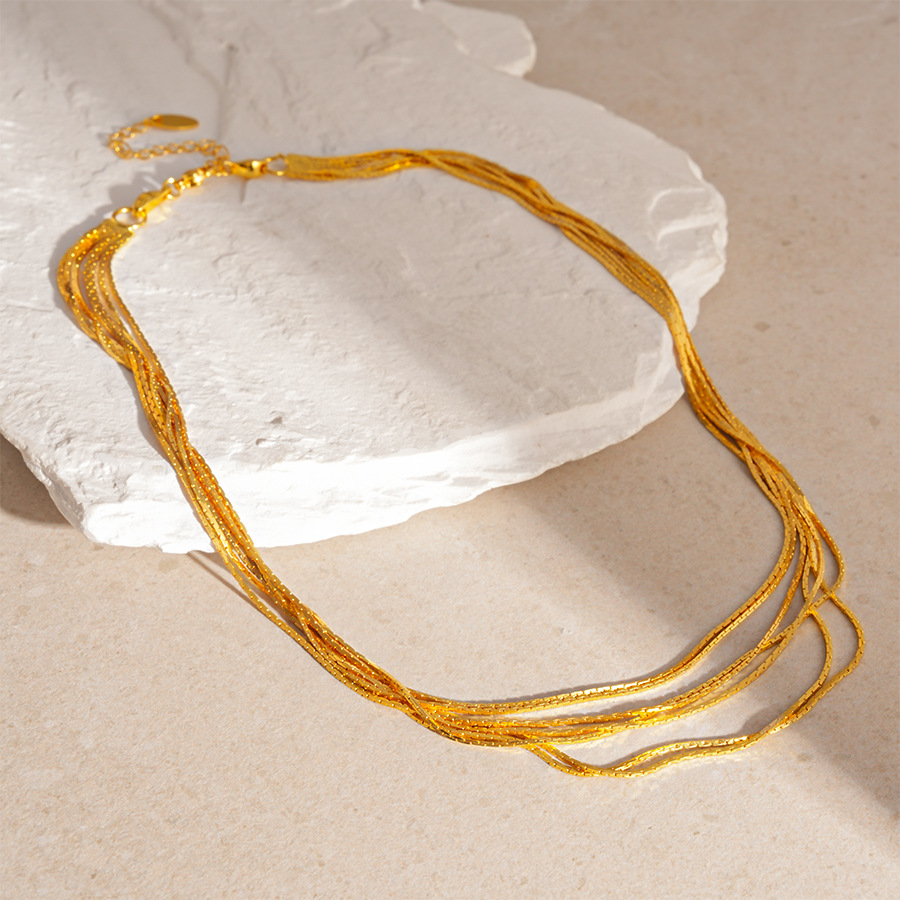 Luxe parelketting met magnetische sluiting voor dames_voghion.com