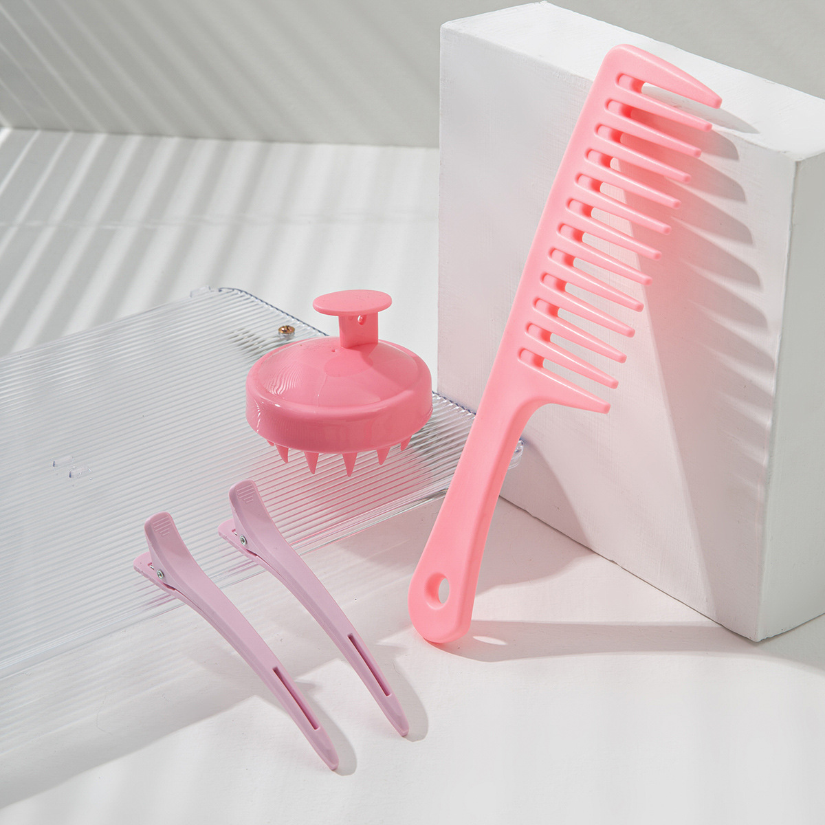 Dolia smooth hair wide-tooth comb brush styling makeup duck clip plus silicone massage shampoo brush three-piece set