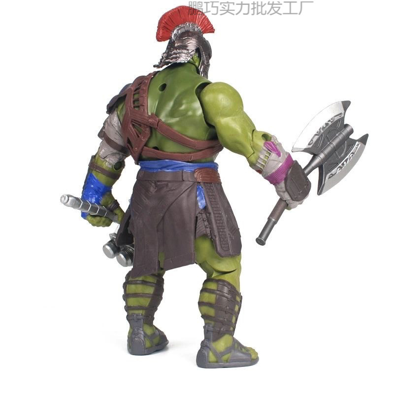 復聯の緑の巨人の模型のおもちゃの公仔の手はアベンジャーズの連盟を作って剣闘士の人形を並べて潮が満ちて遊んでいます。|undefined