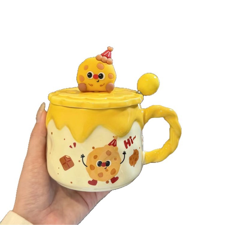 Creativo lindo pan tostado taza de cerámica casera con cucharas de cubierta de agua alta cara hermosa taza de marca para niños