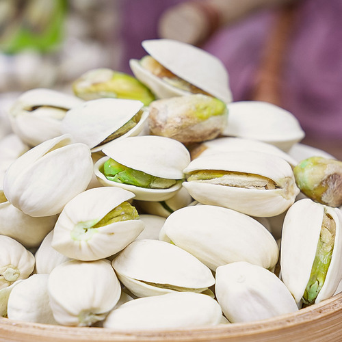 Cashew nuts wholesale, large-sized, high-quality, no bad nuts, no empty shells, flat box, 150g