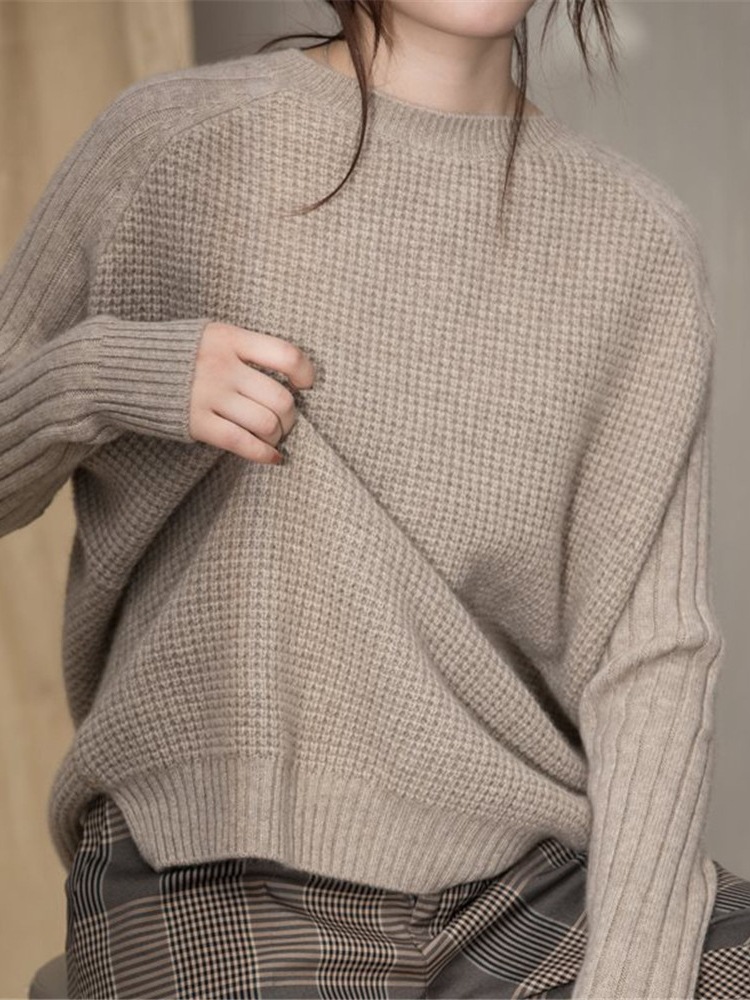 Europe station Autumn and winter new pattern Cashmere sweater T-shirts Twist sweater Lazy Easy thickening Socket knitting Base coat