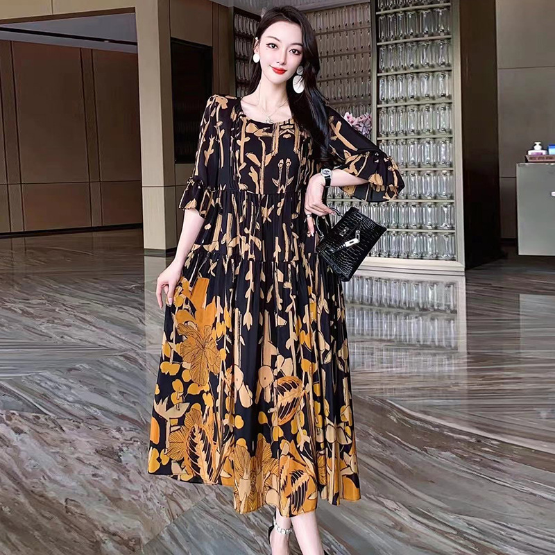 Noble woman heavy silk dress print large size plug-in long dress 2021 summer new