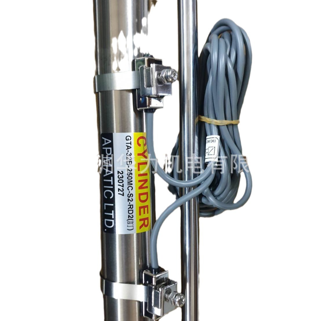 台湾新州APMATIC气缸GTA32B(原装正品)活塞杆气动汽缸薄型小型