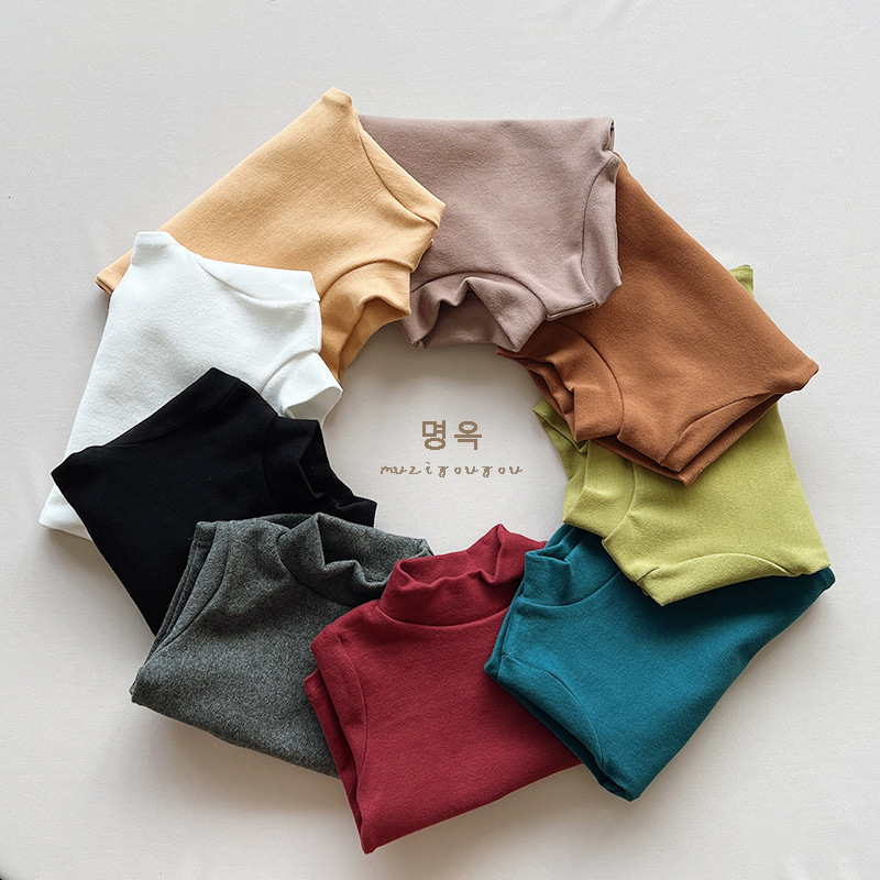 Camisa de fondo de cachemir de algodón para niños 2024 Otoño e Invierno para hombres y mujeres Camiseta de manga larga con cuello medio para niños ropa de abrigo elástica para niños