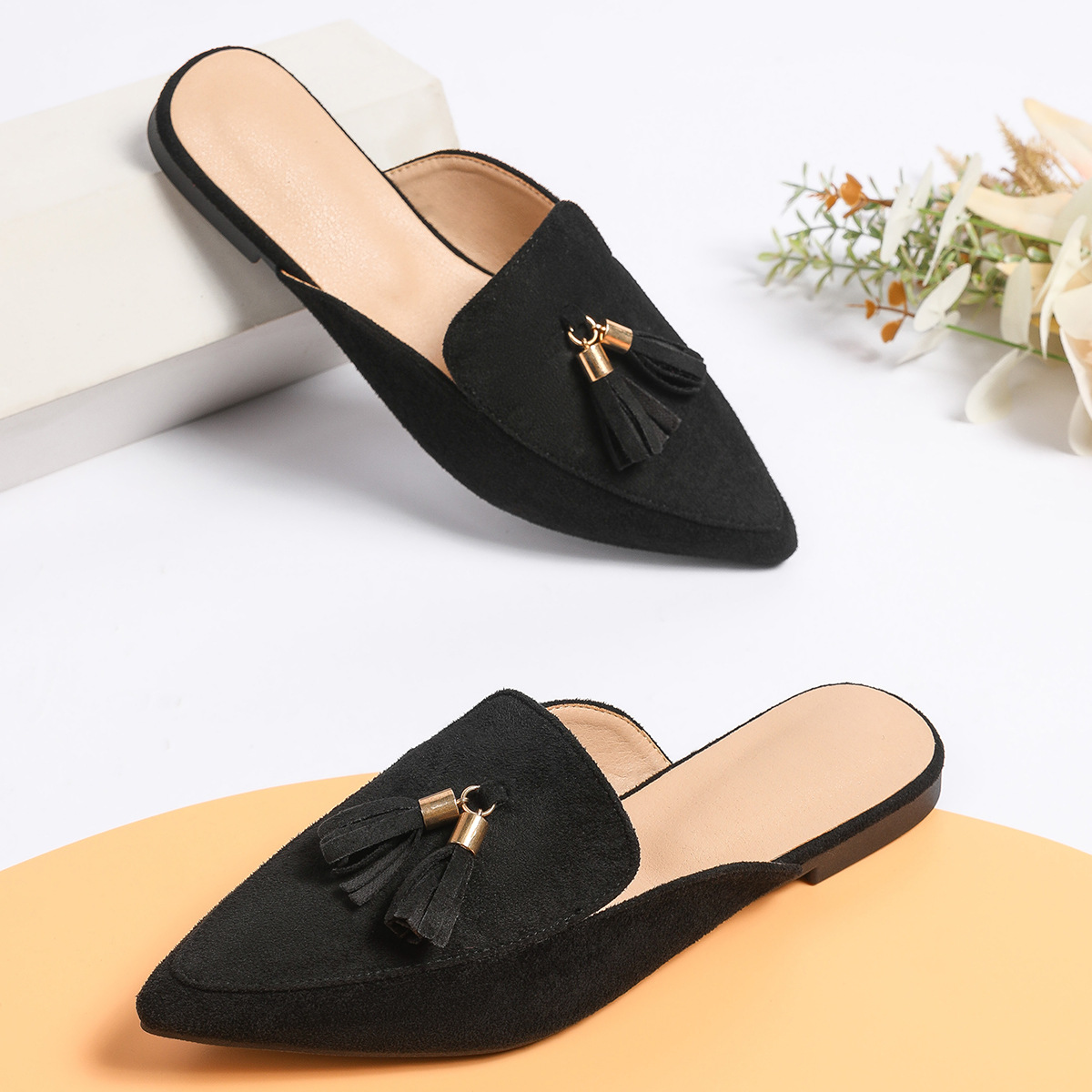 Grenzüberschreitender Naher Osten-Stil Sommer lässiger Stil neue Mode einzelne Schuhe spitz flache Unterseite Baotou große Quaste Außenhandel Großhandel_voghion.com