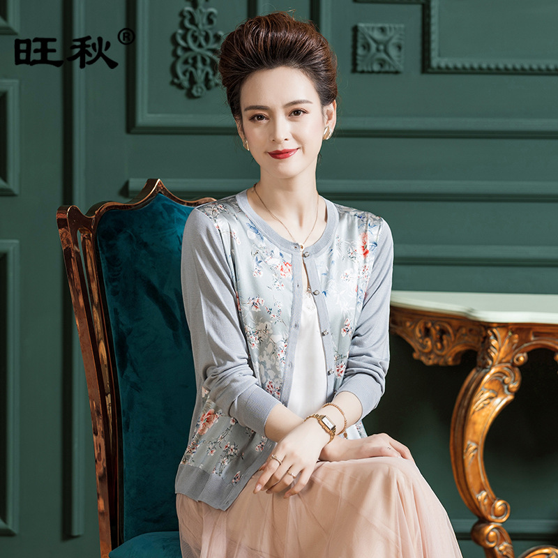 공장 도매 실크 코트 최고 여자의 뽕나무 실크 얇은 카디건 라운드 넥 인쇄 패치 워크 스웨터 J6328-4