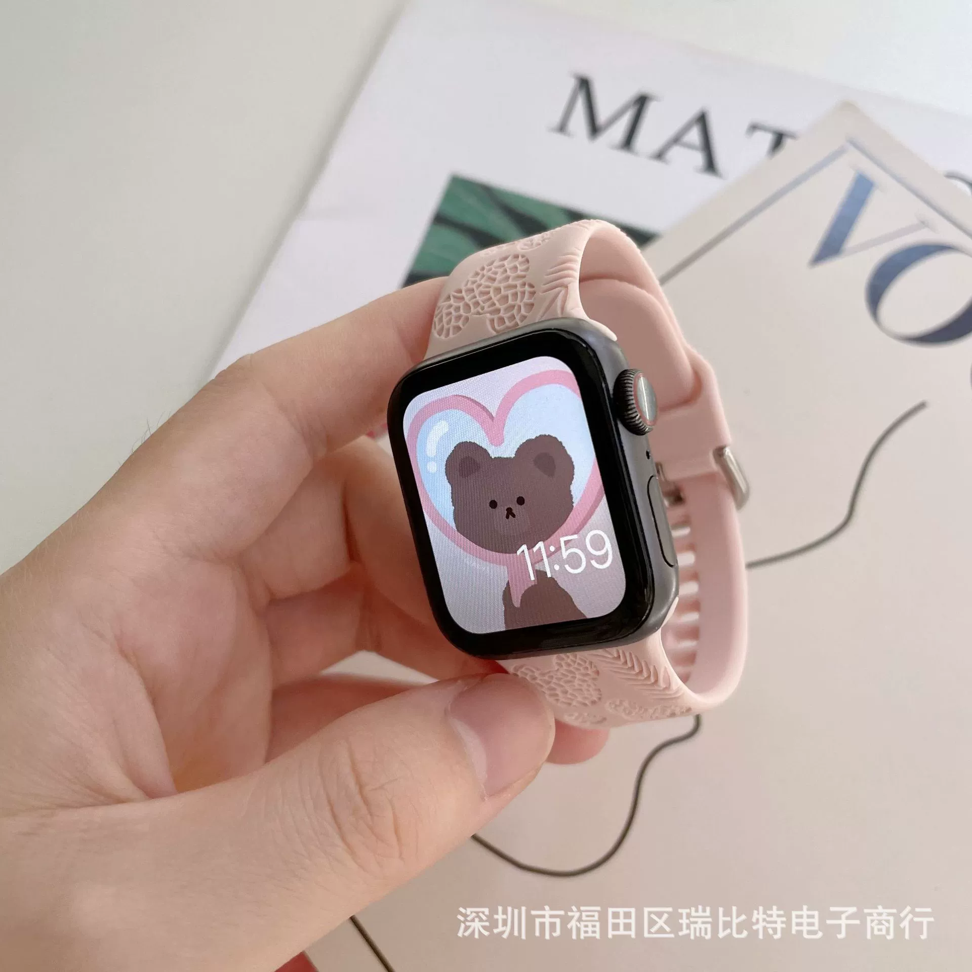 Подходящее для Applewatch89 Apple Watch SE234567 поколения силиконовая грудка (Bib) новая креативная печать Карта