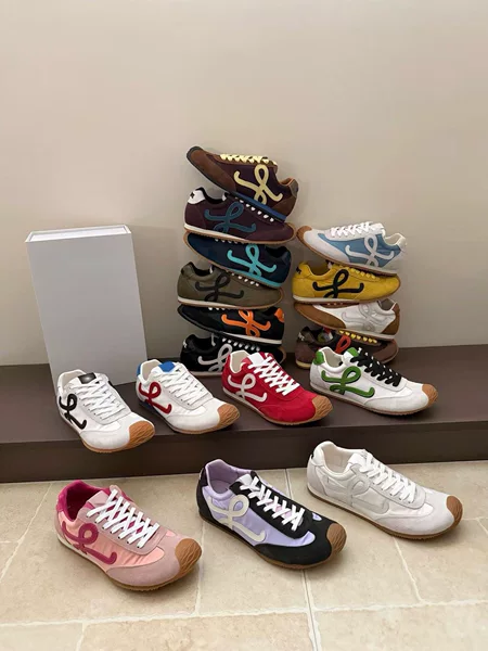 High-End Lew Luo Jia Training Shoes for Women Ballet Runner 2.0 Genuine Leather Low-Top Casual Sports Shoes