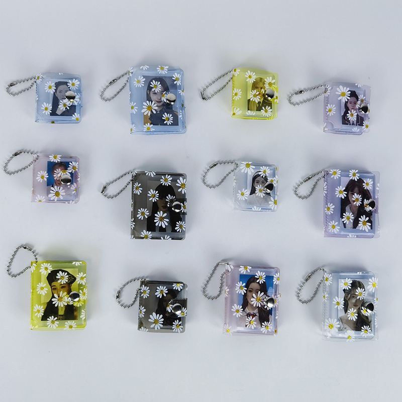 New 1.0inch 2inch Little Daisy DIY Mini Photo Album Keychain Pocket Insert Storage Id Photo Couple