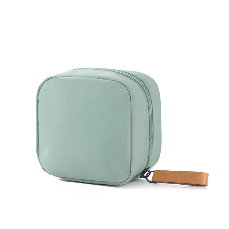 2024 Korean Style Portable High-End INS Style Department Store Lipstick Storage Bag Small Makeup Bag Exquisite and Versatile
