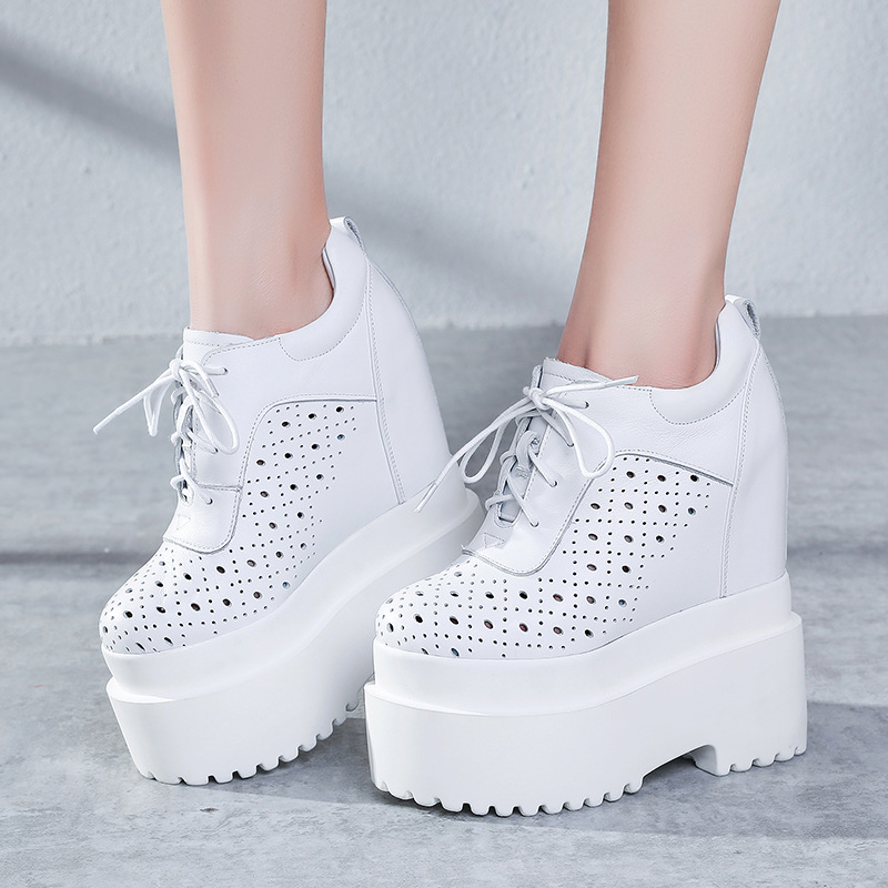 Giày sneaker nữ đế dày tăng chiều cao 16 cm, dây buộc, thiết kế hở mũi — màu đen