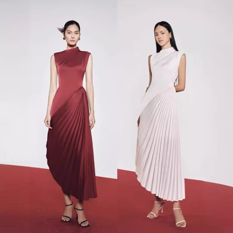 Vietnam Designer CHATS Summer Sleeveless Red Long Dress Elegant Commuter High-end Satin Dress Dress 22145