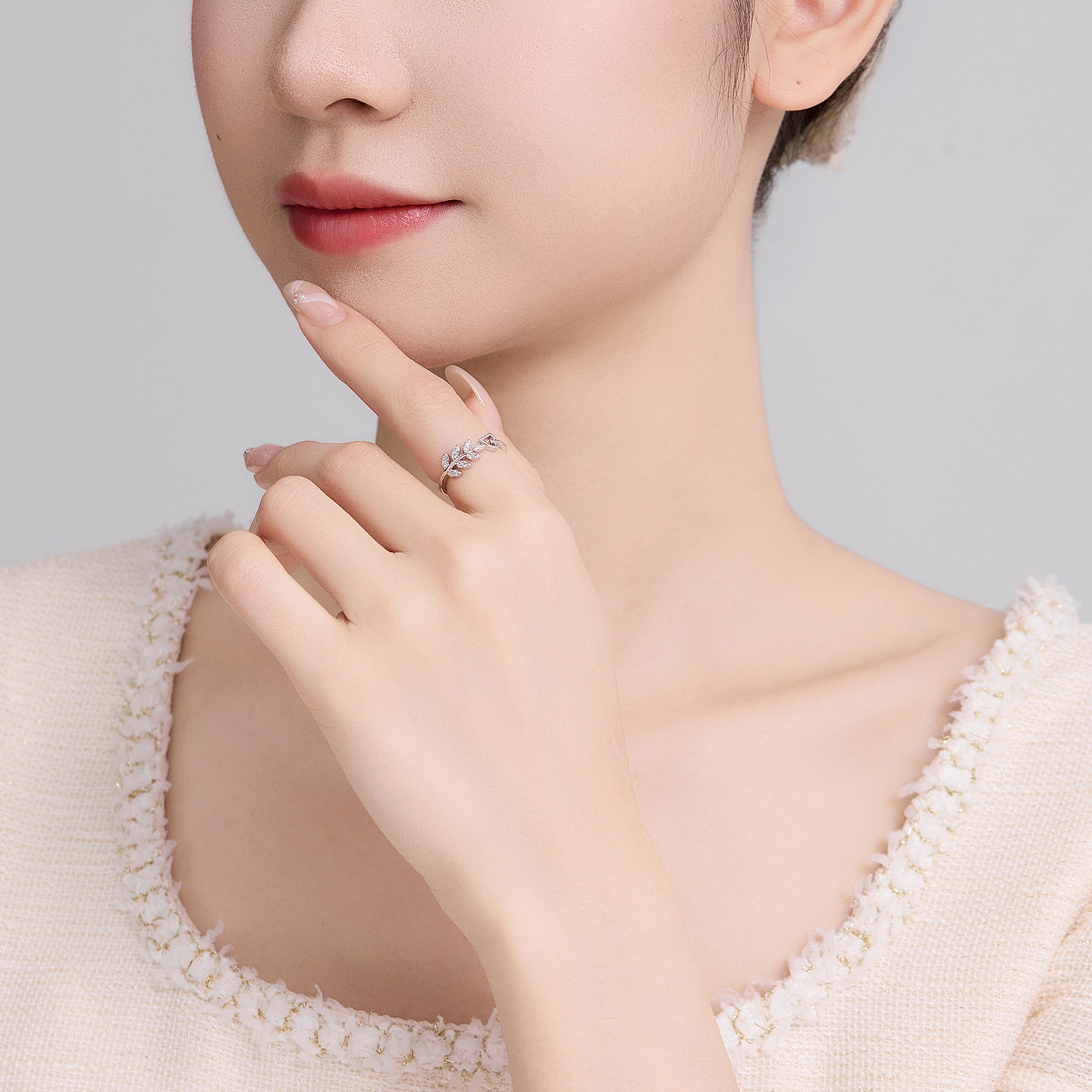 Xuping simple estilo japonés coreano ins amor anillo de trigo nicho diseño diario fácil de llevar lujoso temperamento ligero joyas de mano para mujeres