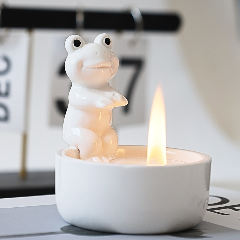 Ceramic Frog Candle Holder Aromatherapy Decorative Ornaments Household Candle Ware Aromatherapy Cute Pet Tea Candle Ornaments