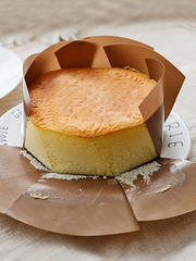 2F戚風蛋糕脫模紙6寸8烘焙家用油紙不粘脫模墊耐高溫油布紙托烤箱