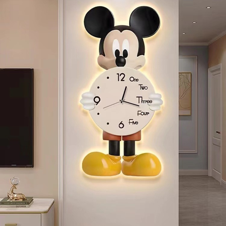 米奇钟表挂钟客厅家用现代简约表挂钟网红高档免打孔静音时钟挂墙