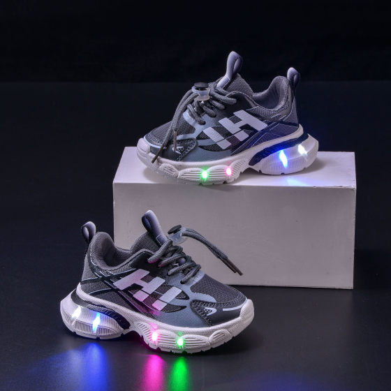2024 spring and summer new boys breathable luminous sneaker letters casual running boys induction baby light shoes tide