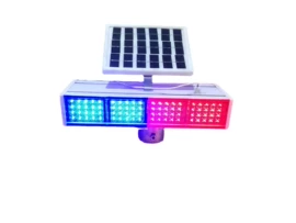 交通警示灯;路障;示警桩