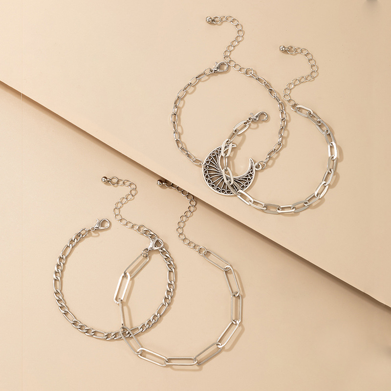 Vente En Gros Bijoux Rétro Bracelet Chaîne Épaisse Lune Ensemble De 4 Pièces Nihaojewelry display picture 5